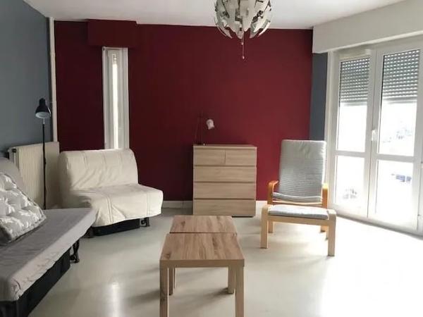 Appartement 3 à vendre  3 pièces - 53 m 2   TROYES  - 10