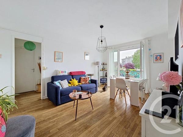 Appartement 3 à vendre  3 pièces - 53 m 2   TROYES  - 10
