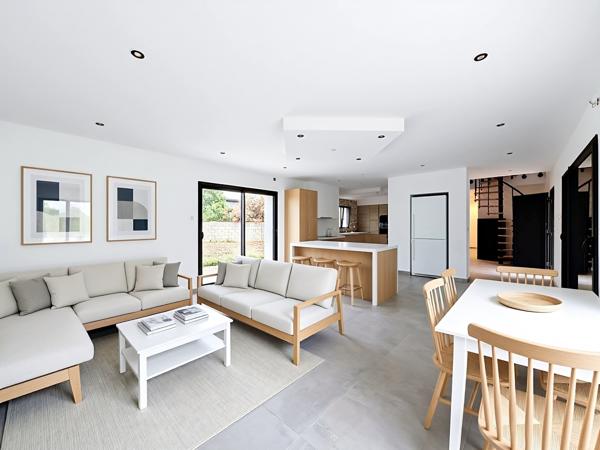 Maison 5 pièces - 165 m²