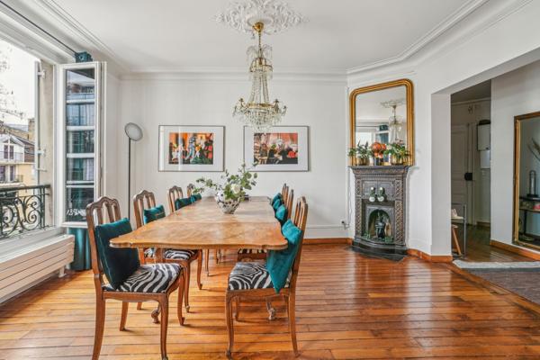Vente Appartement de luxe Neuilly-sur-Seine 6 Pièces 120 m²