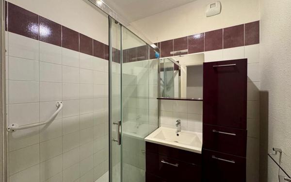 Appartement à vendre    3 pièces • 60,88 m2 Mérignac