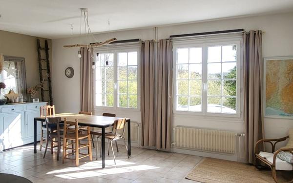 Maison à vendre    6 pièces •  Étréchy