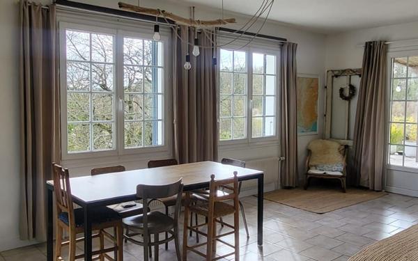 Maison à vendre    6 pièces •  Étréchy