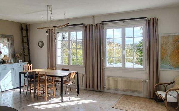 Maison à vendre    6 pièces •  Étréchy