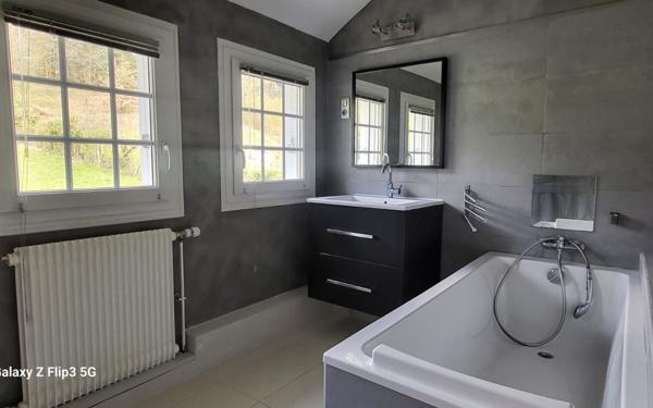 Maison à vendre    6 pièces •  Étréchy