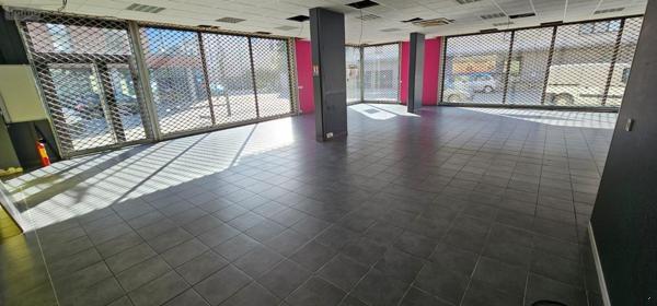 Local commercial à vendre à Dunkerque dans le Nord (59140), ref : S5221