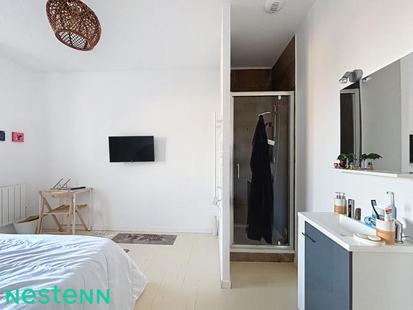 SAINT ETIENNE proche centre-ville - Appartement rénové T5 en colocation - 4 chambres avec douche attenante + balcon