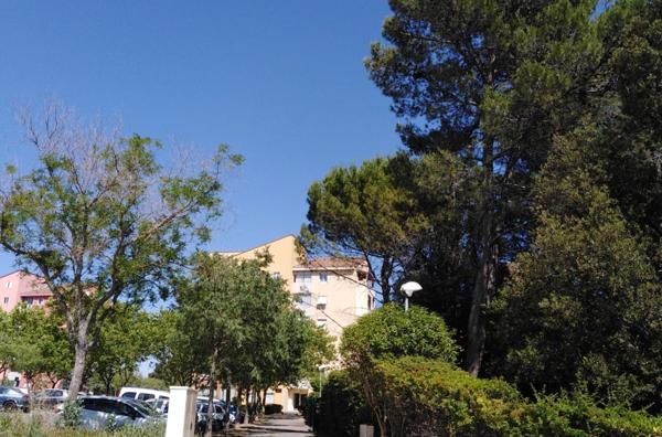 AIX-EN-PROVENCE - 13090 - JAS DE BOUFFAN - 82M2 - 3 CHAMBRES - BALCON - PARC - GARE