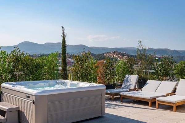 Vente Appartement de luxe Cagnes-sur-Mer 4 Pièces 116 m²