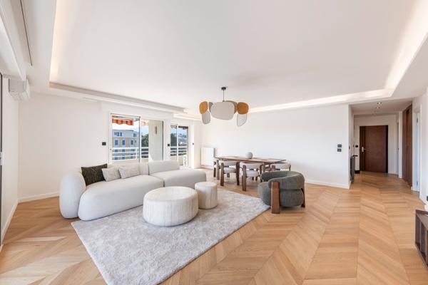 Vente Appartement de luxe Cagnes-sur-Mer 4 Pièces 116 m²