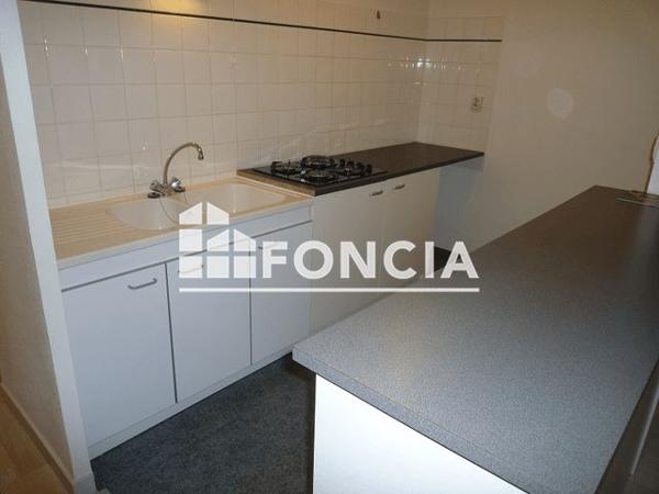 Location Appartement 2 pièces 54.21 m² - 152 AVENUE DE LA LIBERATION / 21 RUE BLAISE PASCAL Poitiers 86000