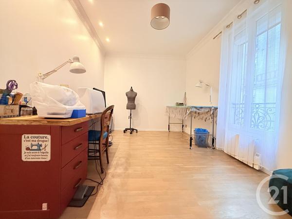 Appartement F5 à vendre  5 pièces - 114,34 m2 ST OUEN - 93