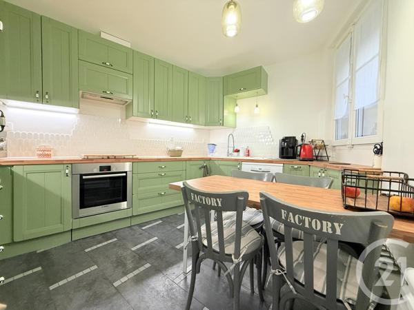 Appartement F5 à vendre  5 pièces - 114,34 m2 ST OUEN - 93