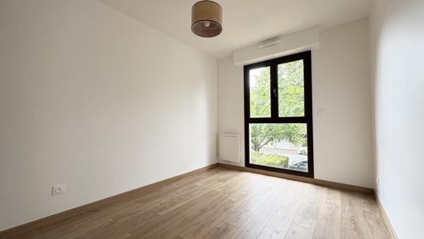 Appartement à louer 1 450 € CC Soisy-sous-Montmorency 3 p 64 m² DPE C