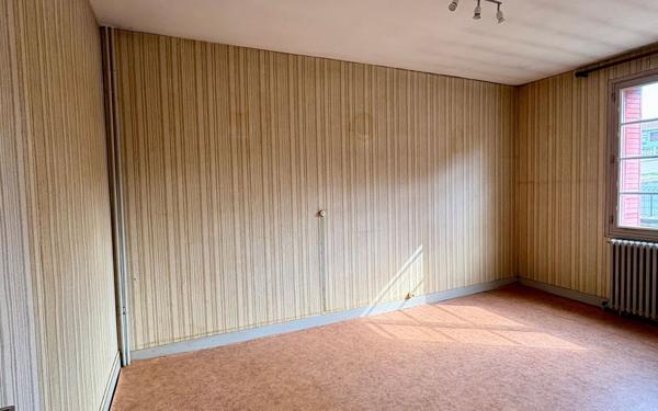 Maison à vendre    5 pièces •  Saint-Germain