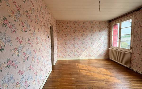 Maison à vendre    5 pièces •  Saint-Germain