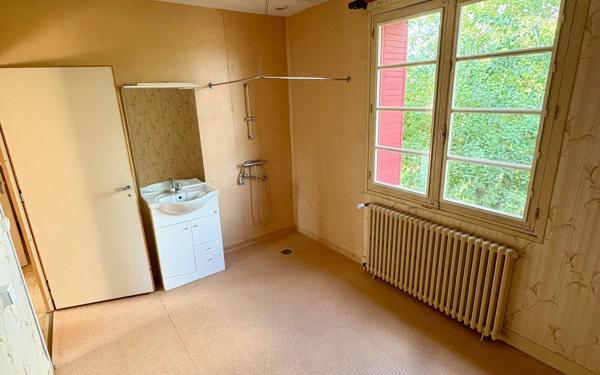 Maison à vendre    5 pièces •  Saint-Germain