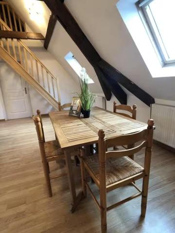 Immeuble de gîtes meublés – Exploitation clé en main – Forte rentabilité – Sélestat (Alsace)