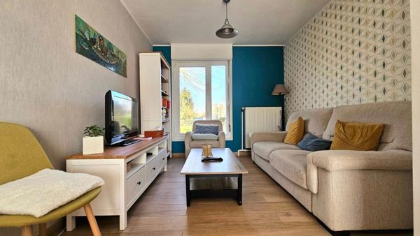 Maison Individuelle - 3 chambres - Jardin - Terrasse - Garage