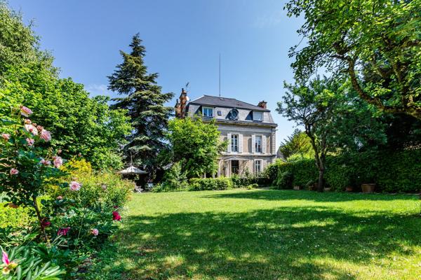 Vente Maison de luxe Dijon 10 Pièces 260 m²