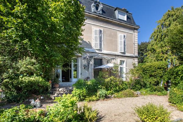Vente Maison de luxe Dijon 10 Pièces 260 m²