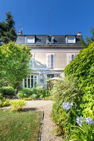 Vente Maison de luxe Dijon 10 Pièces 260 m²