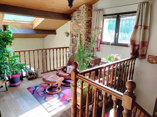 Maison de 148m² avec terrain boisé de 4802m²