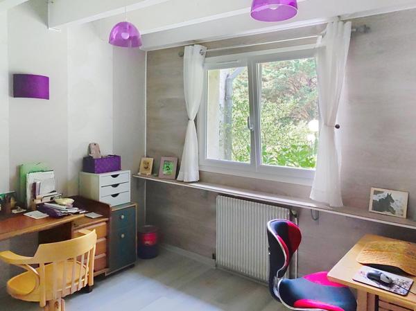 Maison de 148m² avec terrain boisé de 4802m²