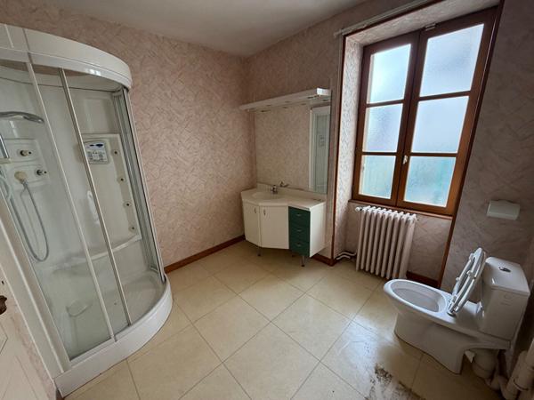 Immeuble Le Creusot 17 pièce(s) 562 m2