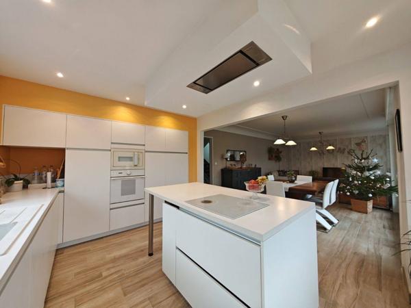 Belle Maison INDIVIDUELLE de 115 m2 - 3 chambres - Garage - Parcelle Clôturée 1300 m2