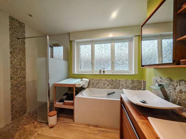 Belle Maison INDIVIDUELLE de 115 m2 - 3 chambres - Garage - Parcelle Clôturée 1300 m2