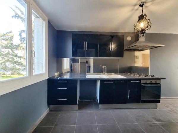 Appartement T3-61m²-2 chambres- Balcon-Cave