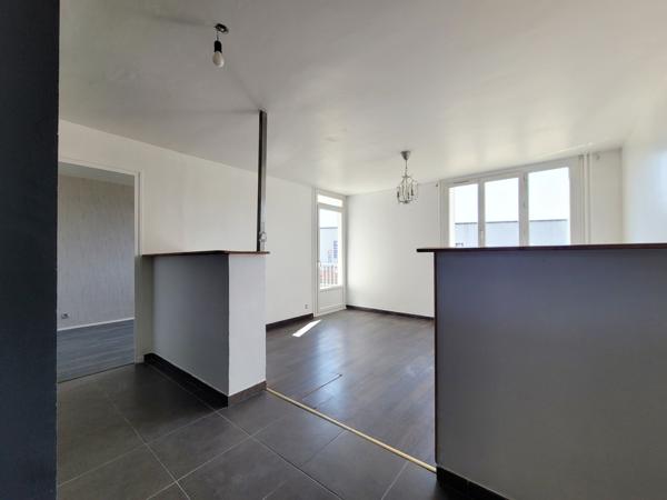 Appartement T3-61m²-2 chambres- Balcon-Cave