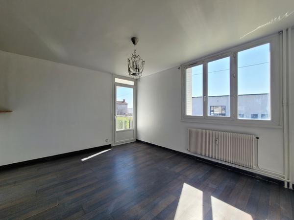 Appartement T3-61m²-2 chambres- Balcon-Cave