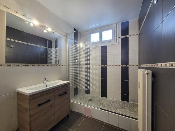 Appartement T3-61m²-2 chambres- Balcon-Cave