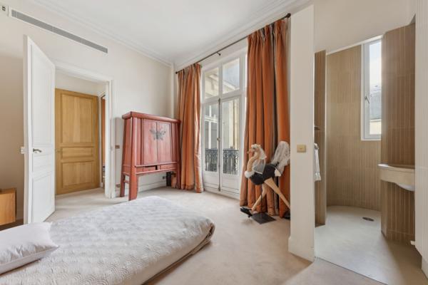 Vente Appartement de luxe Paris 8 5 Pièces 156 m²