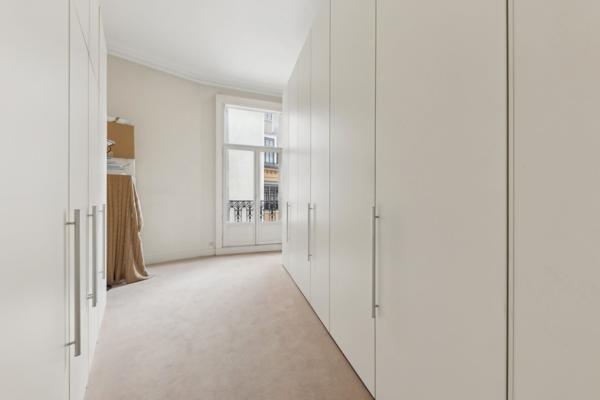 Vente Appartement de luxe Paris 8 5 Pièces 156 m²