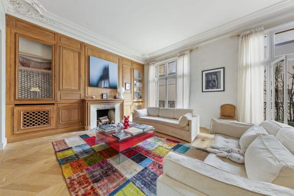 Vente Appartement de luxe Paris 8 5 Pièces 156 m²