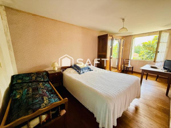 MAISON À RÉNOVER 3 CH TRÈS BEAU POTENTIEL DÉPENDANCES