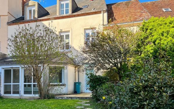 Maison à vendre    7 pièces •  La Ferté-Bernard