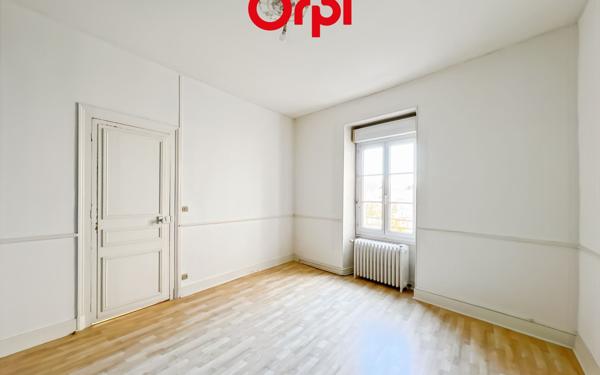 Maison à vendre    7 pièces •  La Ferté-Bernard