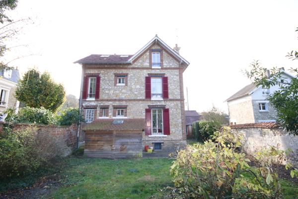 Bessancourt (95550) Superbe Meulière 112 m2, 4 chambres, terrain de 884 m2, DPE:C.