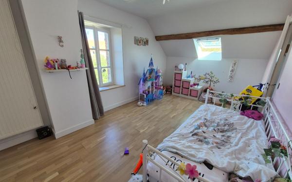 Maison à vendre    8 pièces •  Rozay-en-Brie