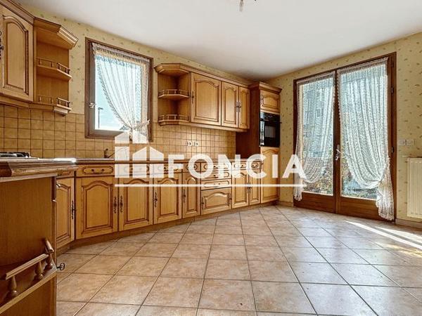 À vendre Maison 2 pièces 67.9 m² - Mondeville 14120