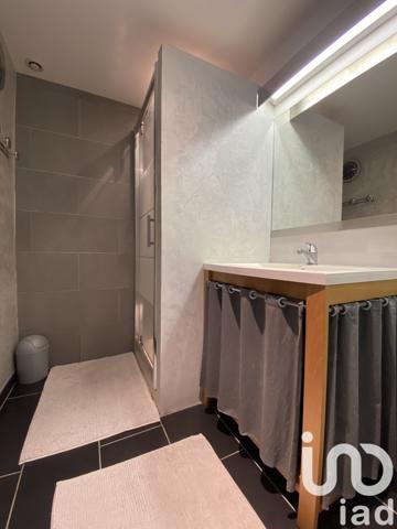 Maison traditionnelle 7 pièces de 239 m² à La Jarrie (17220)