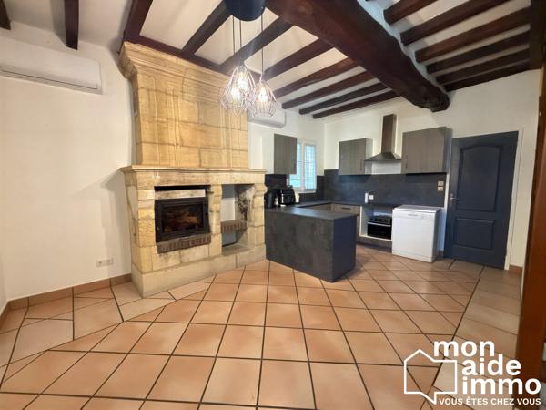 Jolie maison en pierre avec garage de 58m² et 3 chambres