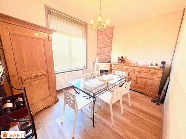 Maison Semi Individuelle à Bruay Sur L'Escaut avec Jardin
