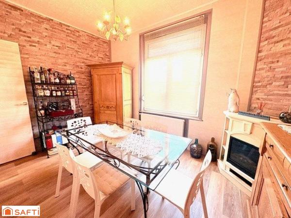 Maison Semi Individuelle à Bruay Sur L'Escaut avec Jardin