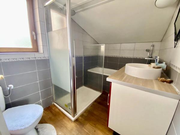 Vente Immeuble 8 pièces 193 m2 à Villeneuve-sur-Lot