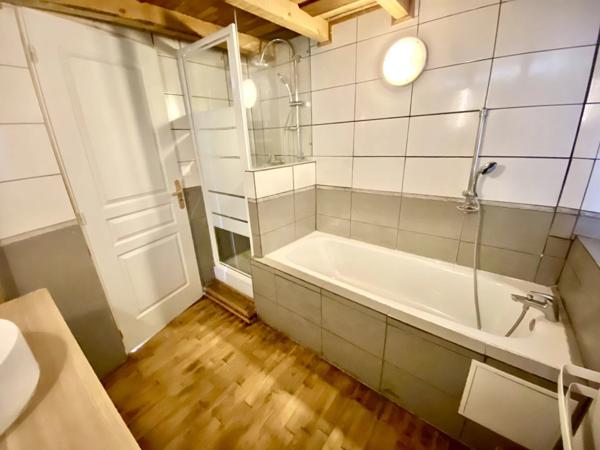 Vente Immeuble 8 pièces 193 m2 à Villeneuve-sur-Lot